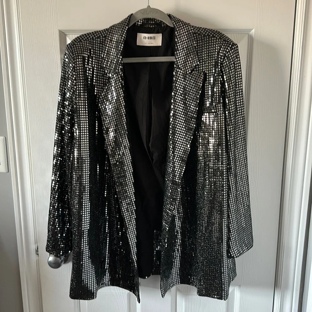 Oversized Metallic Sequin Blazer - Picture 1 of 9